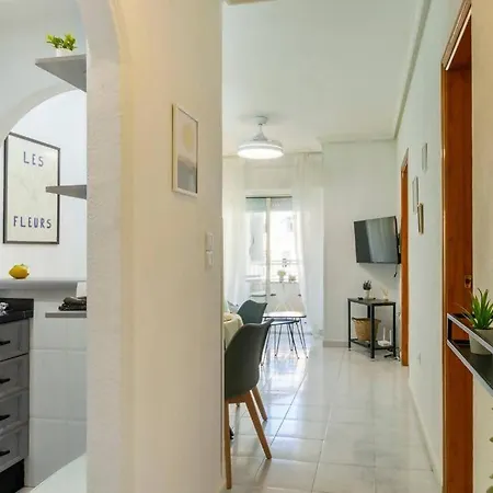 Pink Sea Breeze - Winter By The Sea Apartman Torrevieja