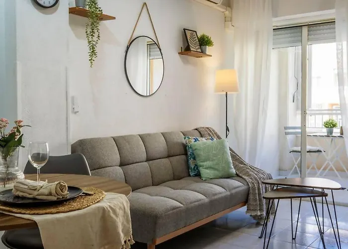 Pink Sea Breeze Apartment