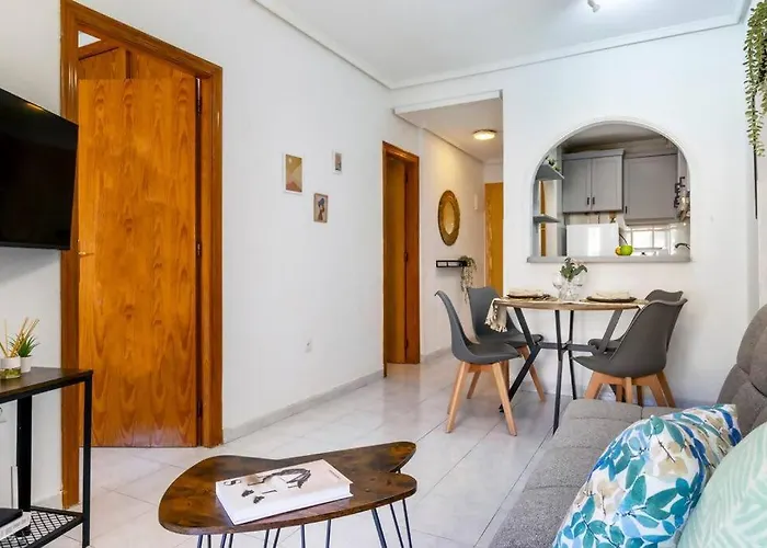 Apartment Pink Sea Breeze Torrevieja